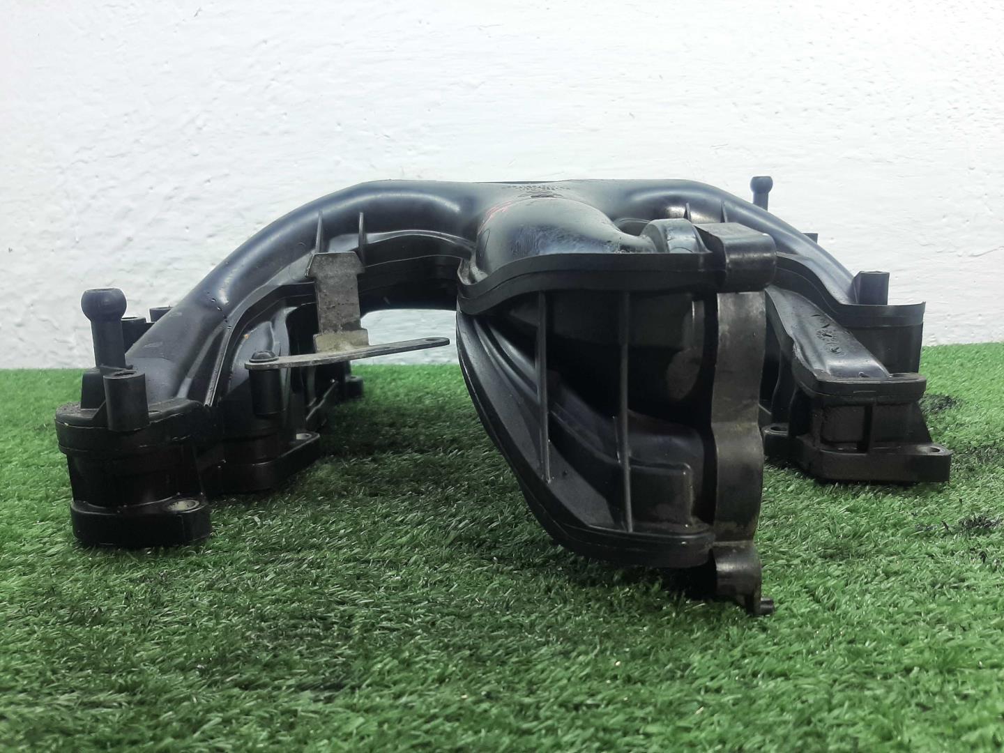 Коллектор впускной