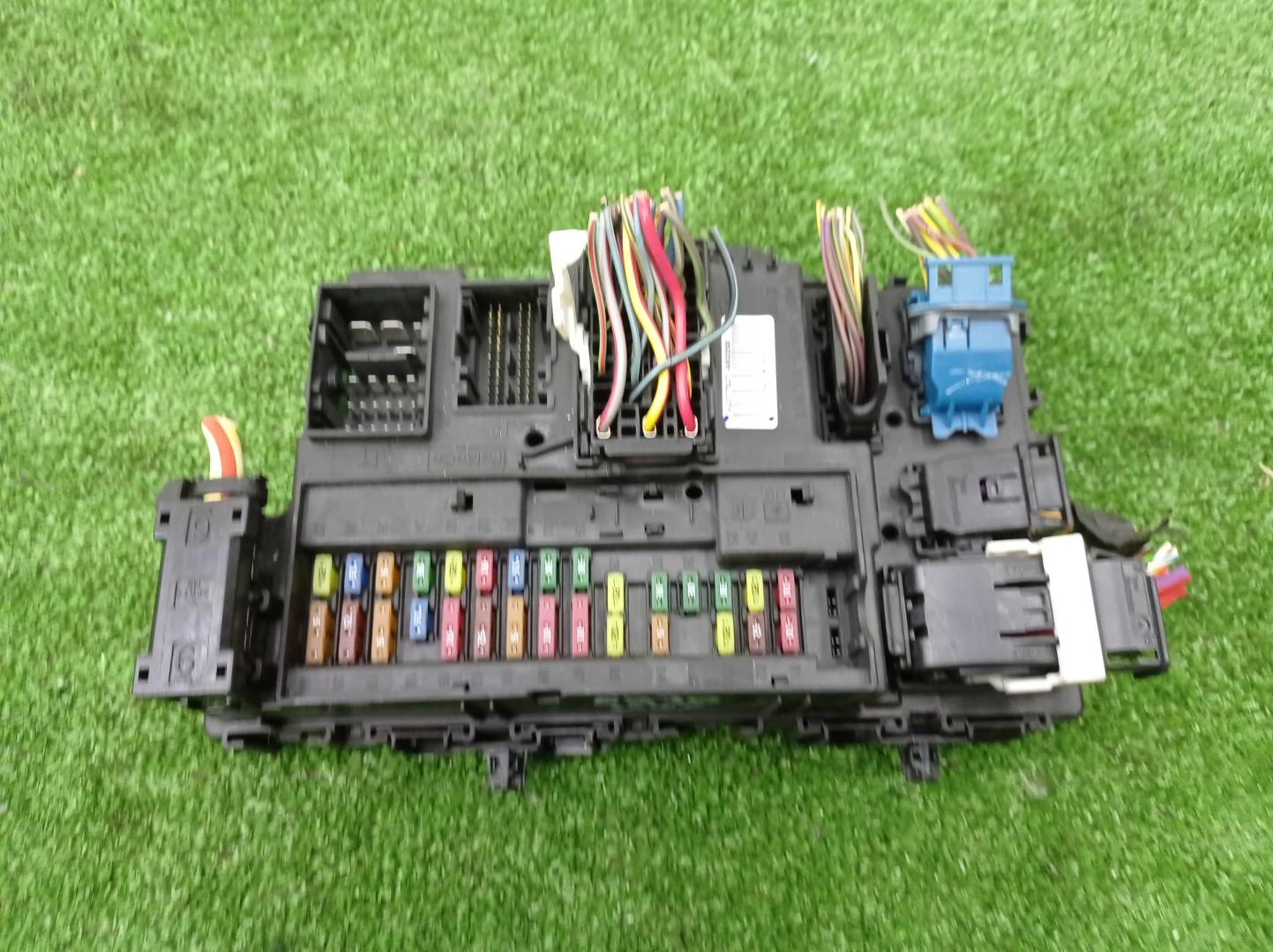 Блок предохранителей