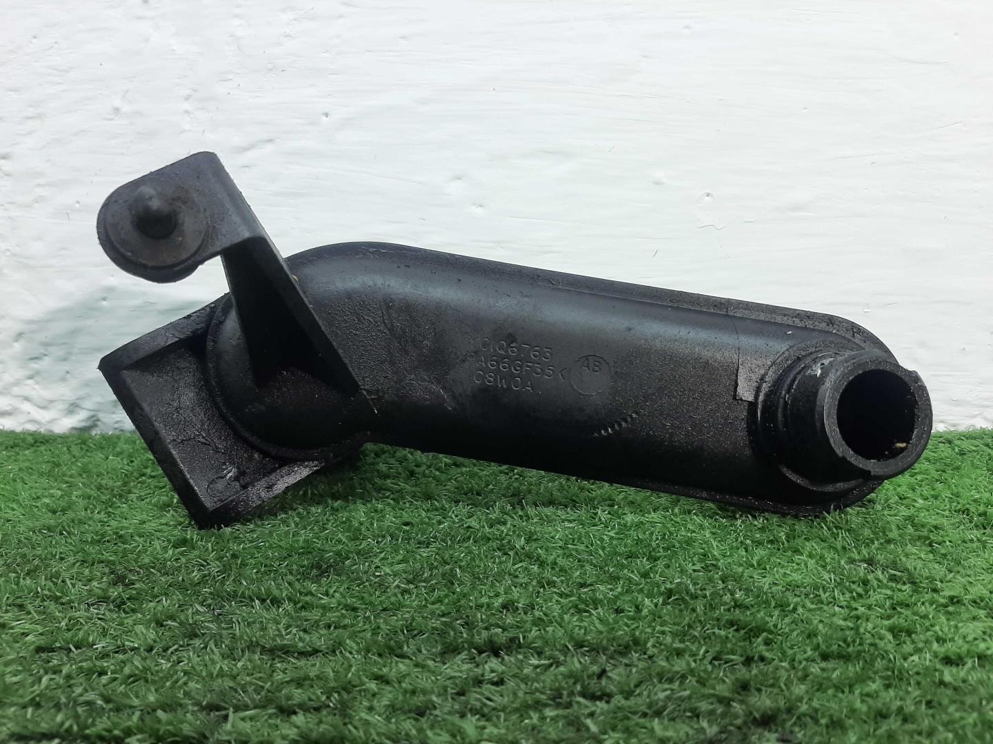 Маслозаливная горловина