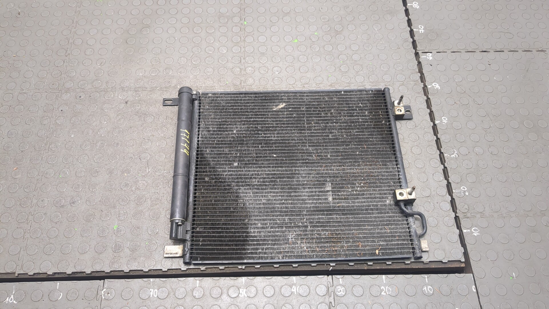 Радиатор кондиционера / конденсер