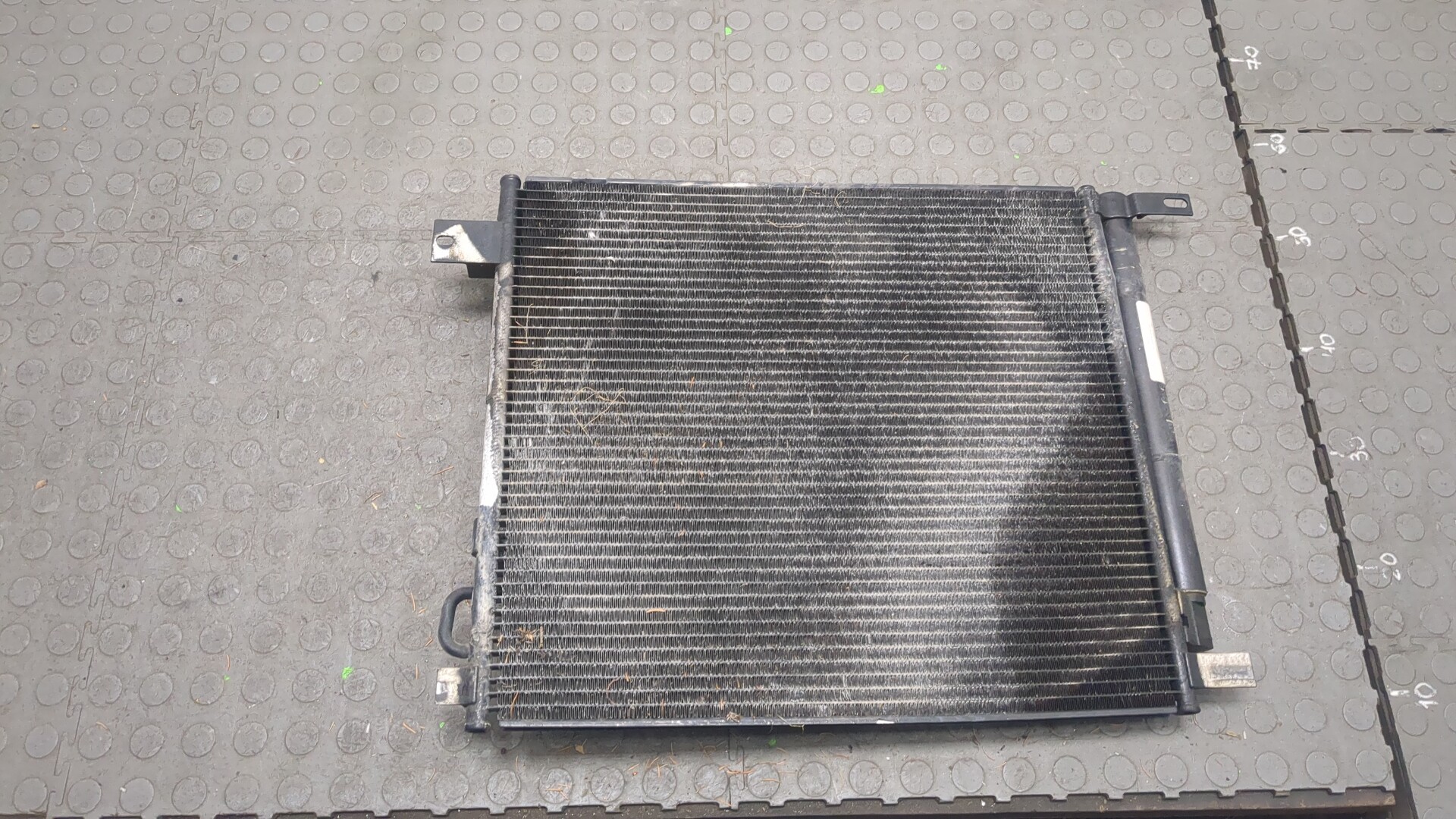 Радиатор кондиционера / конденсер