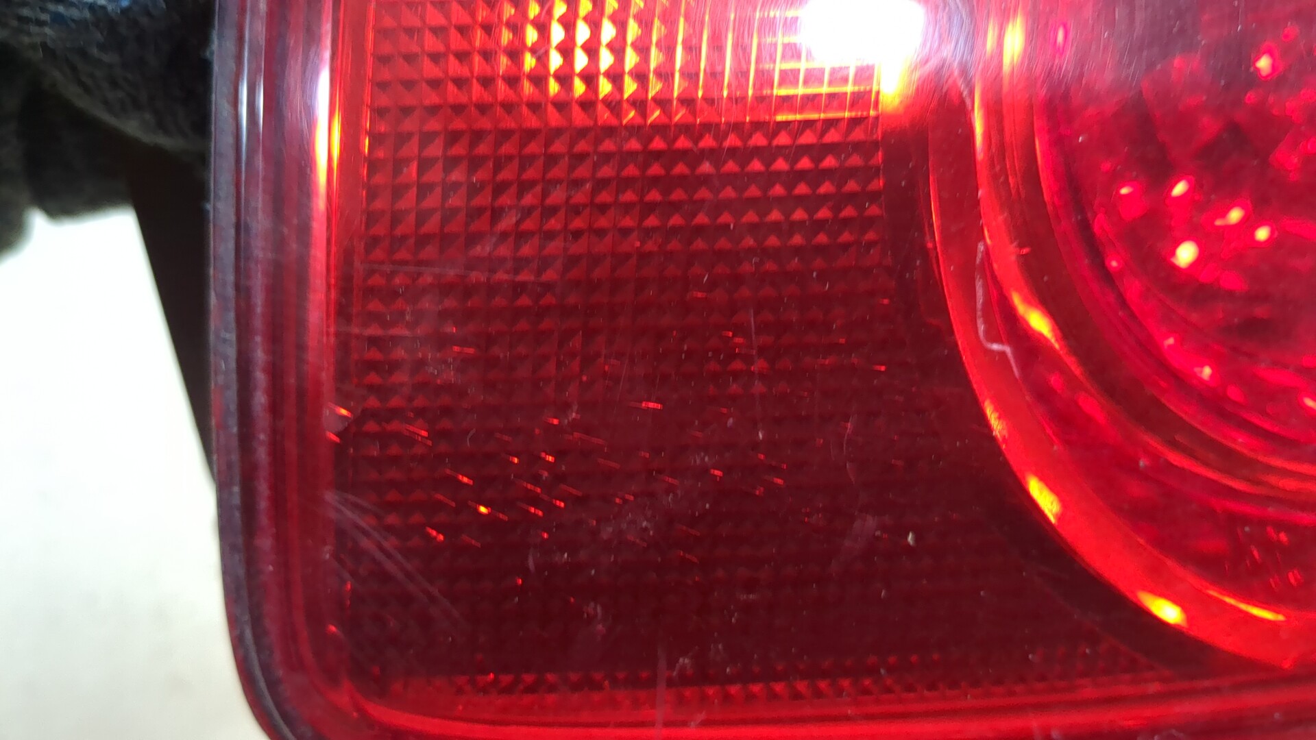 Фонарь задний левый