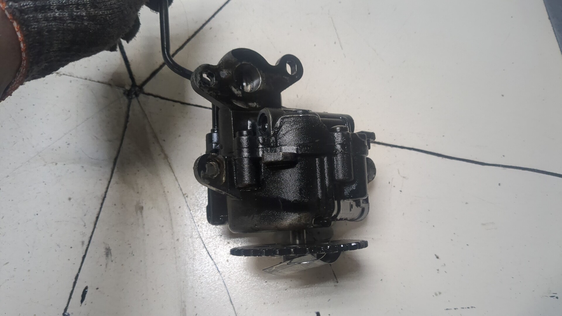 Насос масляный