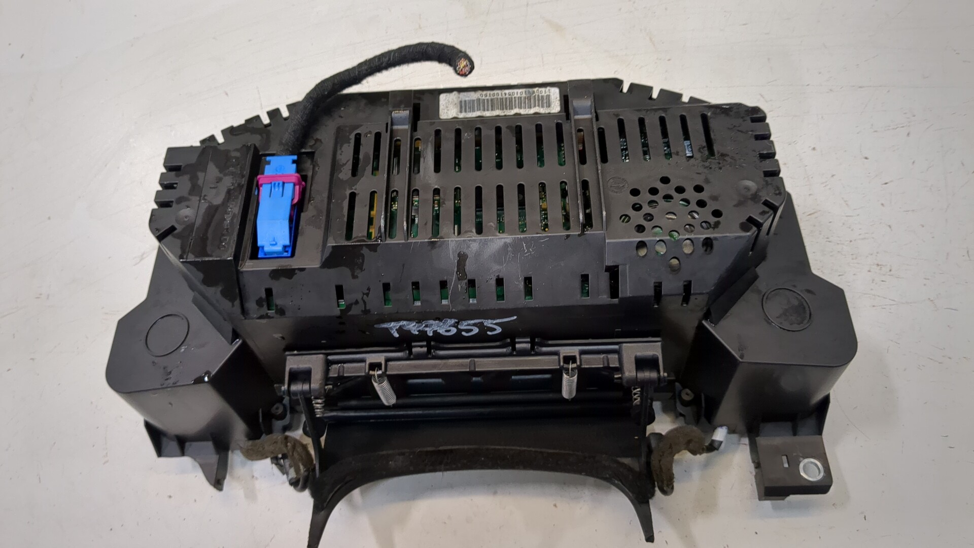 Панель приборов