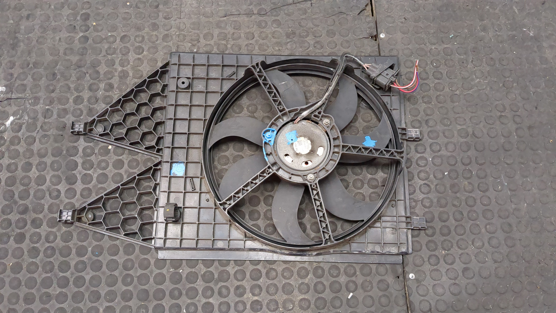 Вентилятор радиатора