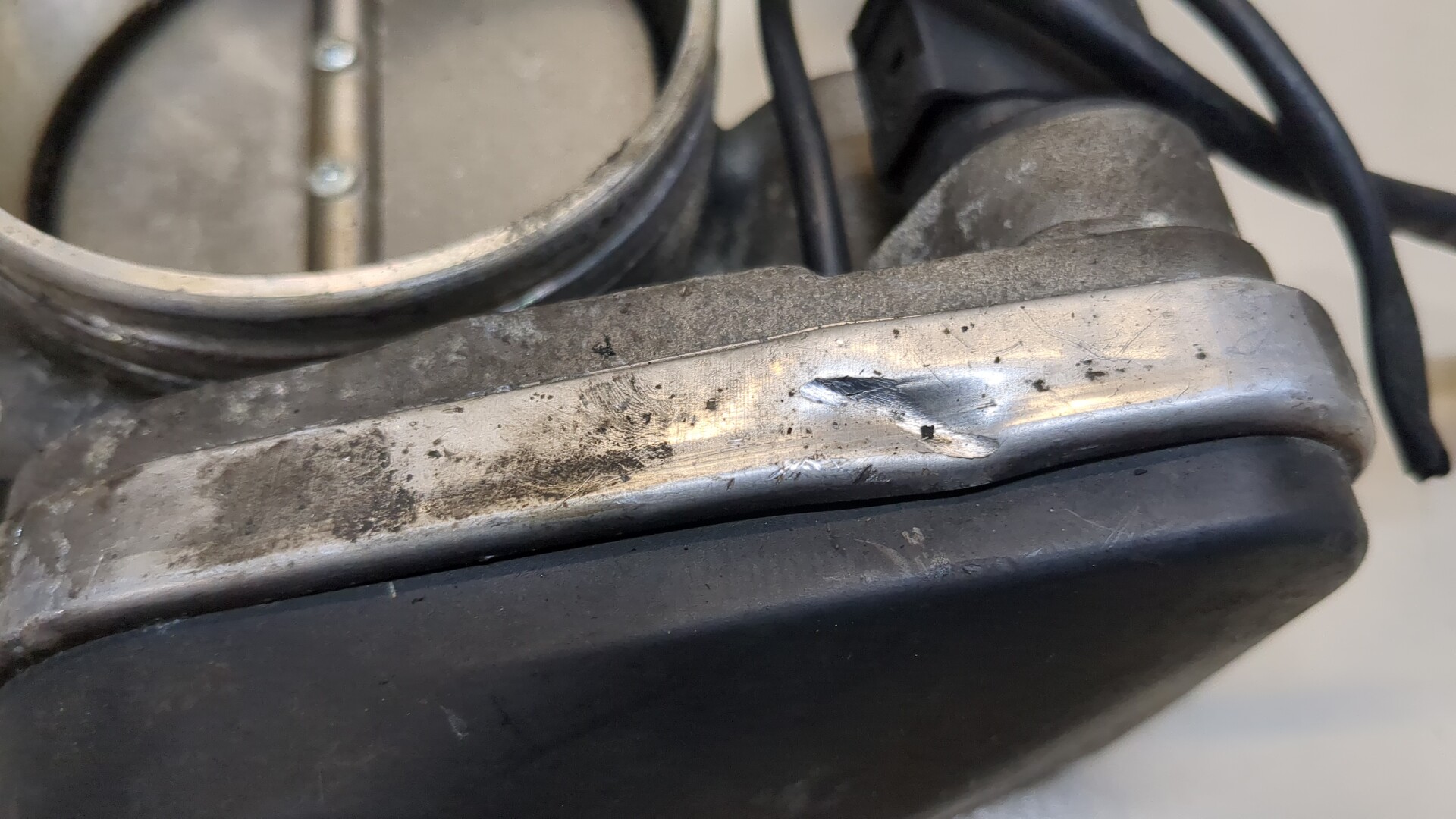 Заслонка дроссельная электрическая