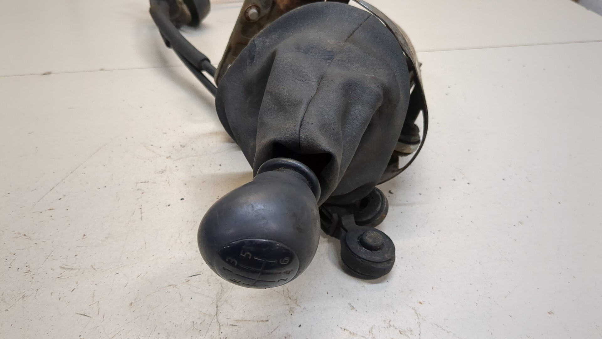 Кулиса МКПП / АКПП