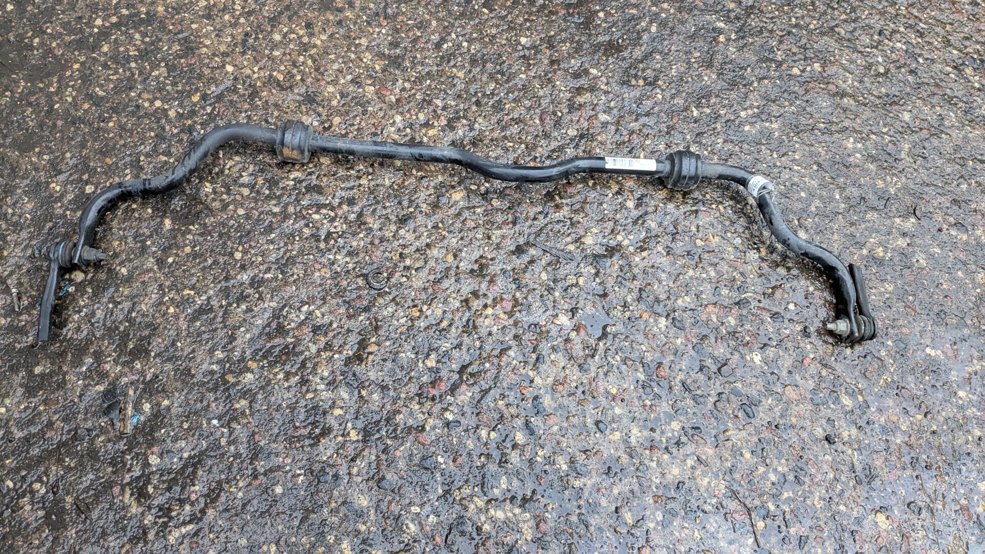 Стабилизатор передний