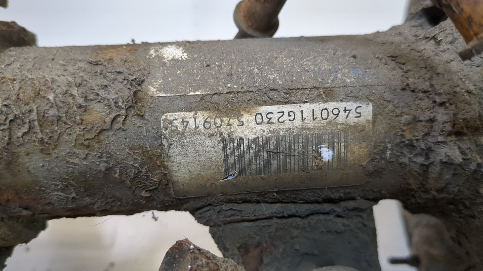 Амортизатор передний правый