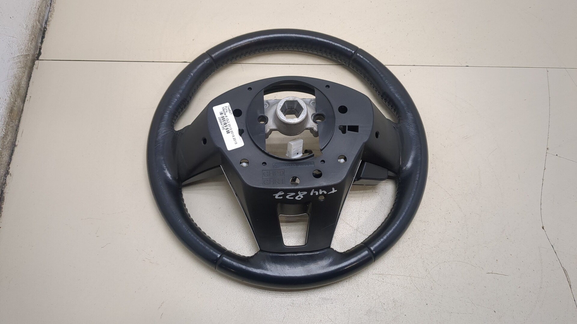 Рулевое колесо (руль)