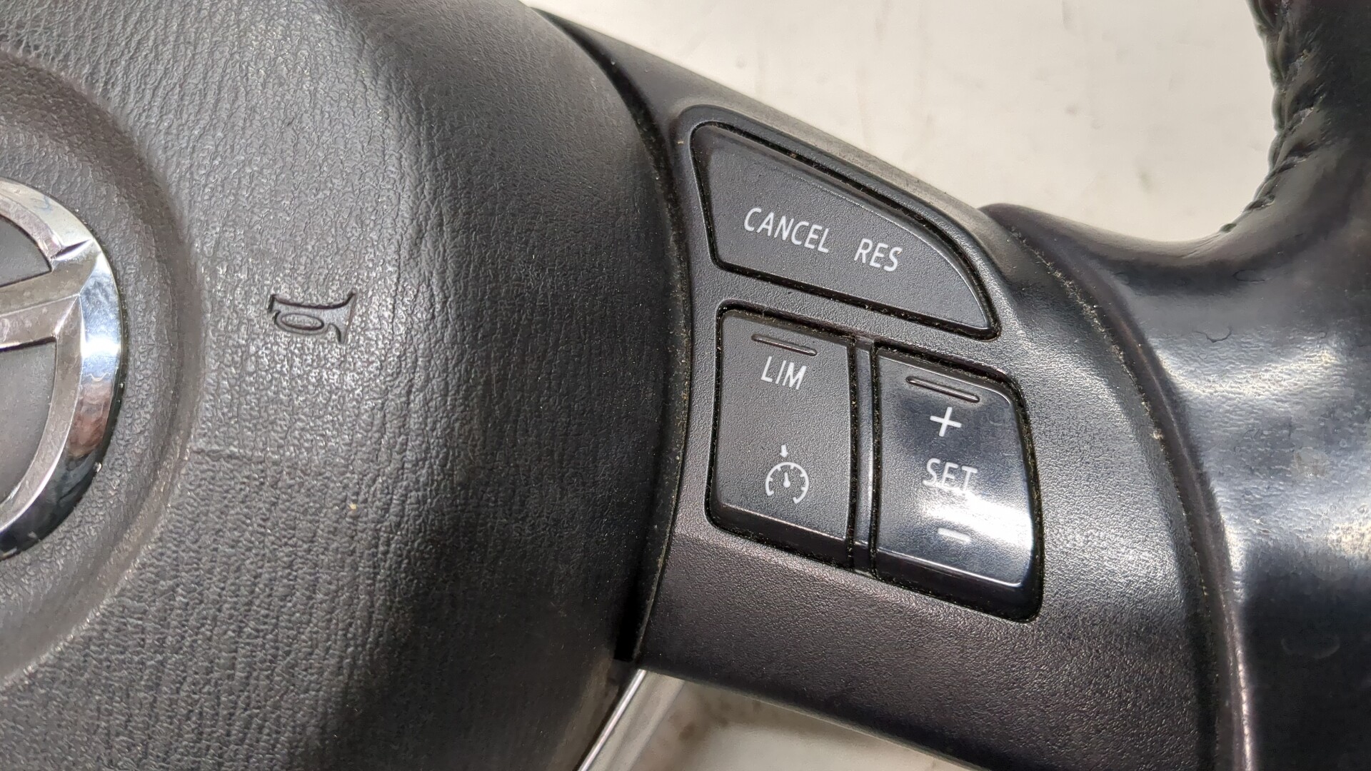 Рулевое колесо (руль)