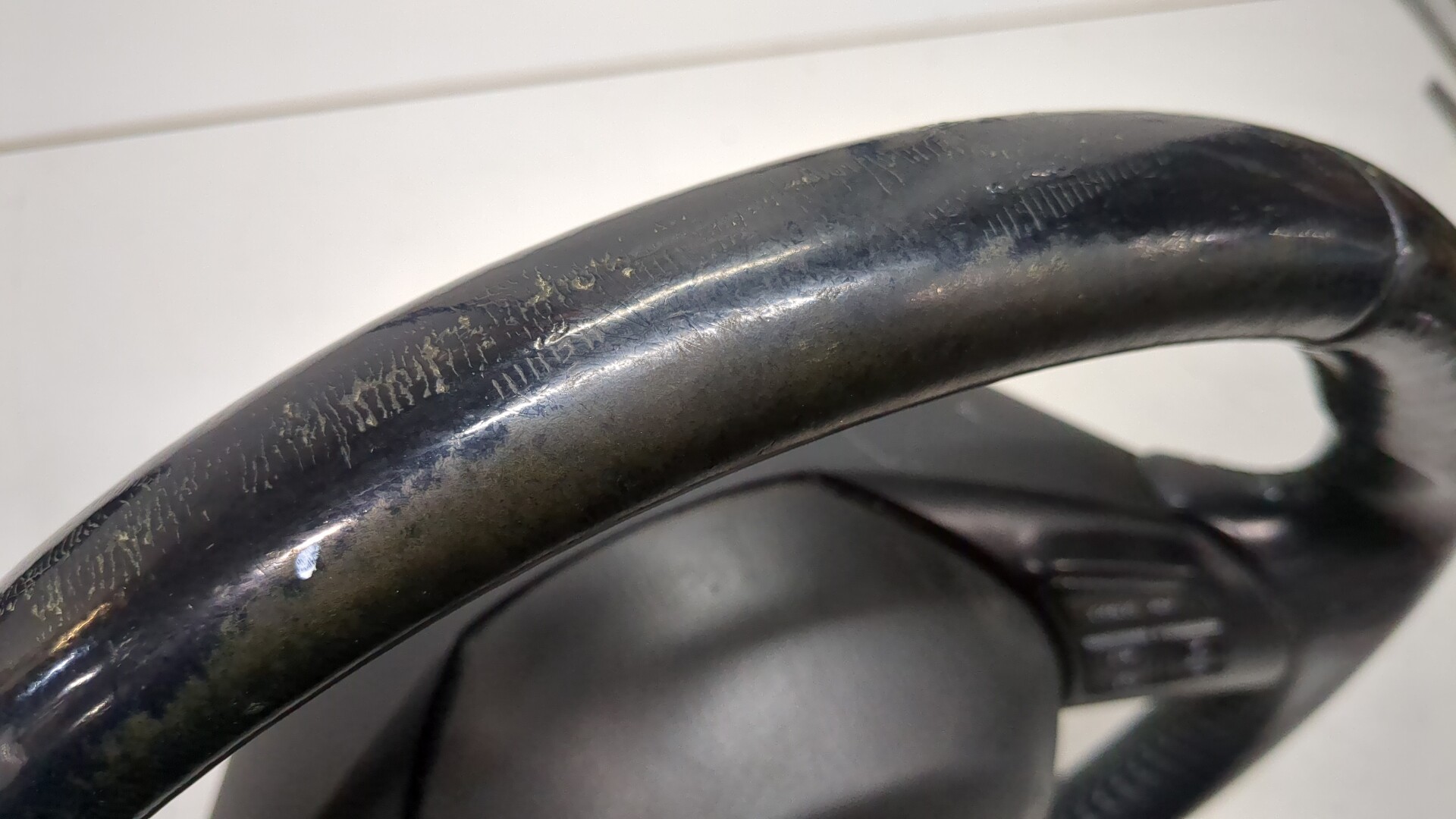 Рулевое колесо (руль)