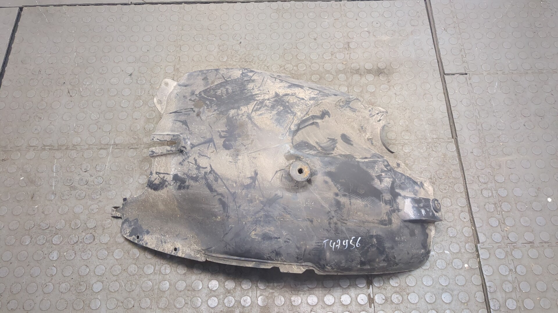 Локер передний правый