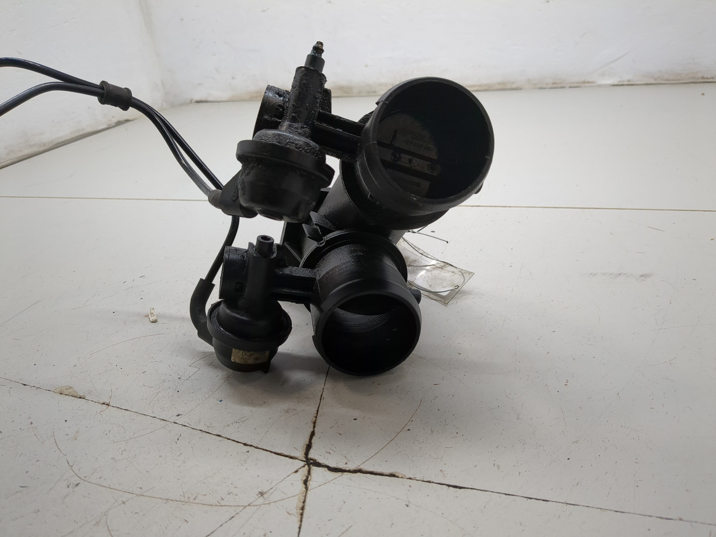 Заслонка дроссельная электрическая