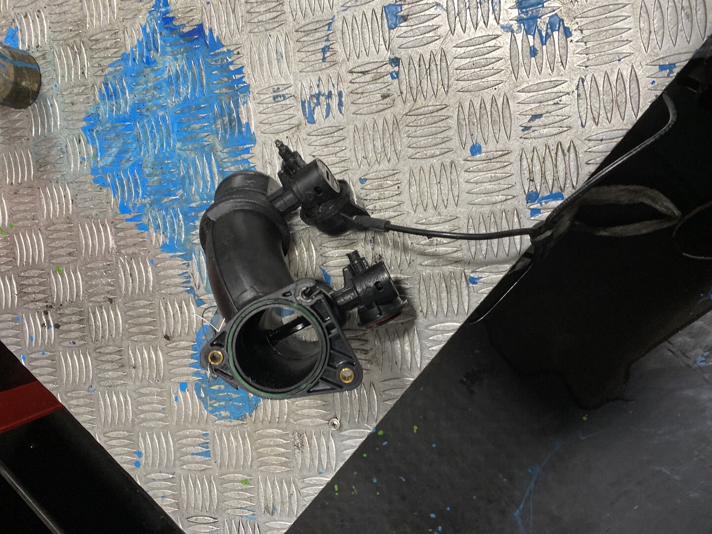 Заслонка дроссельная электрическая