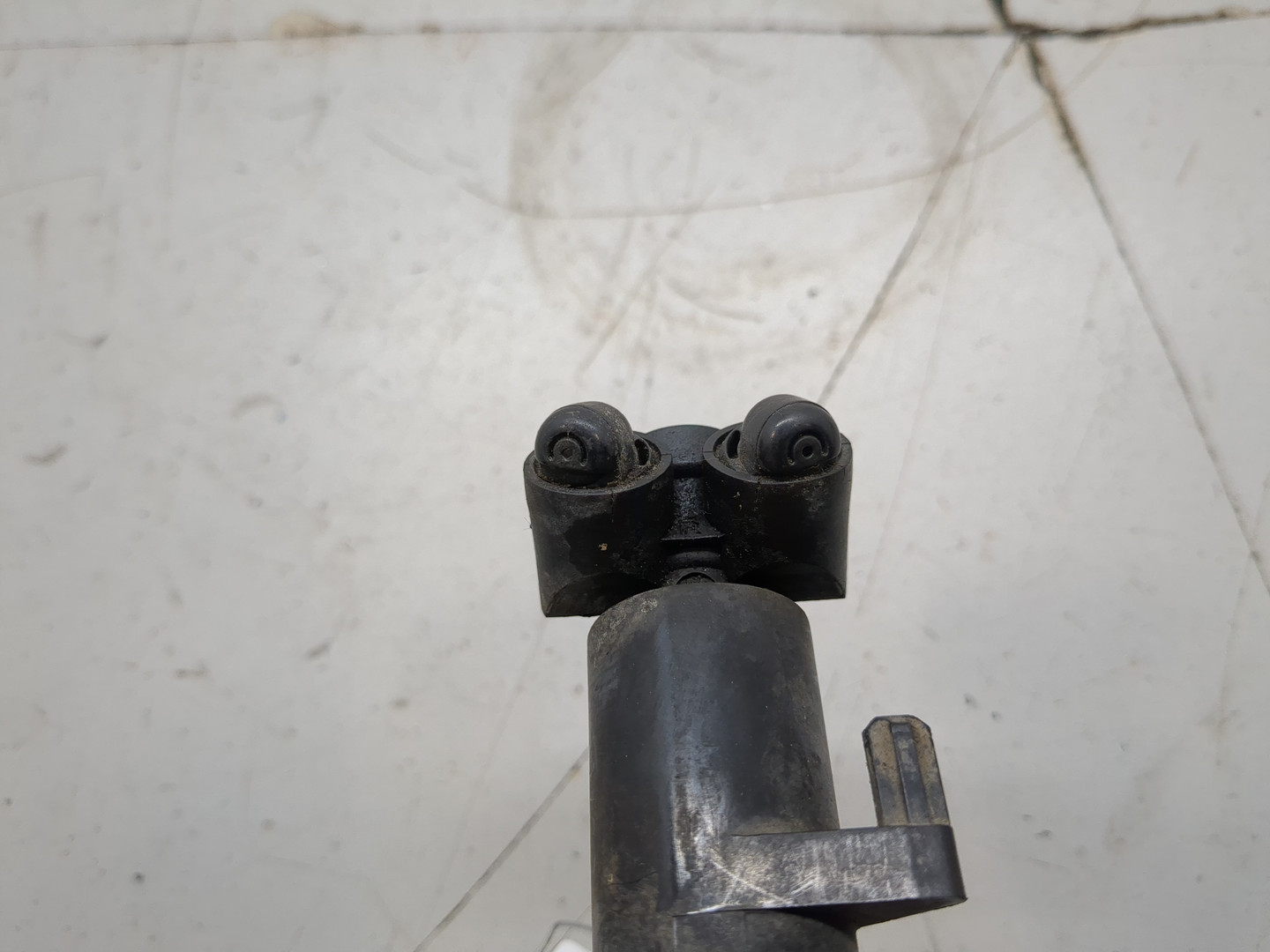 Форсунка омывателя фары