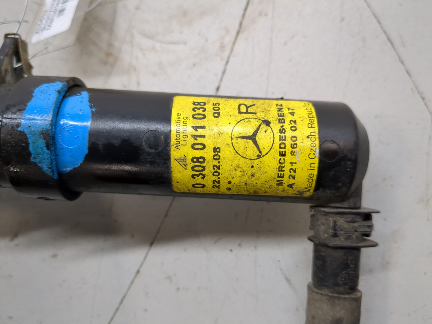 Форсунка омывателя фары