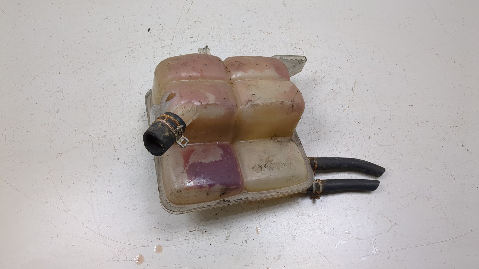 Бачок расширительный