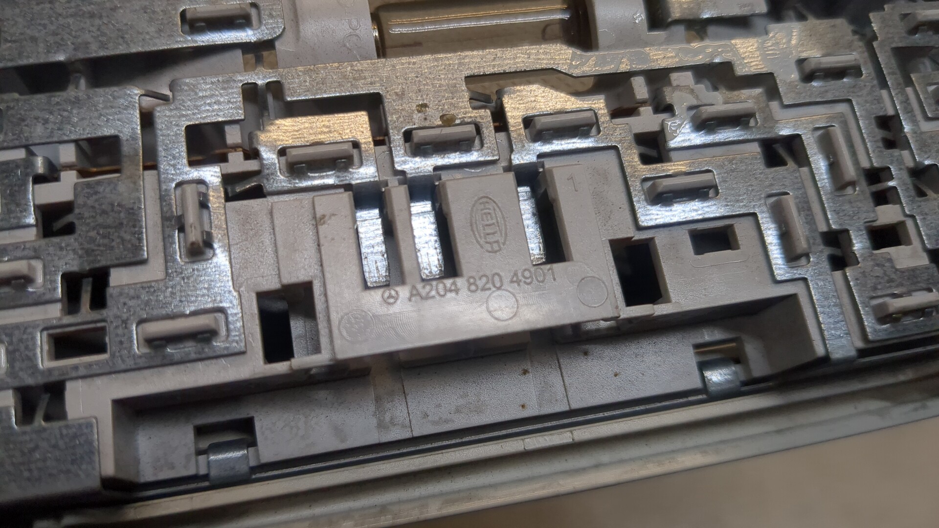 Плафон салонный