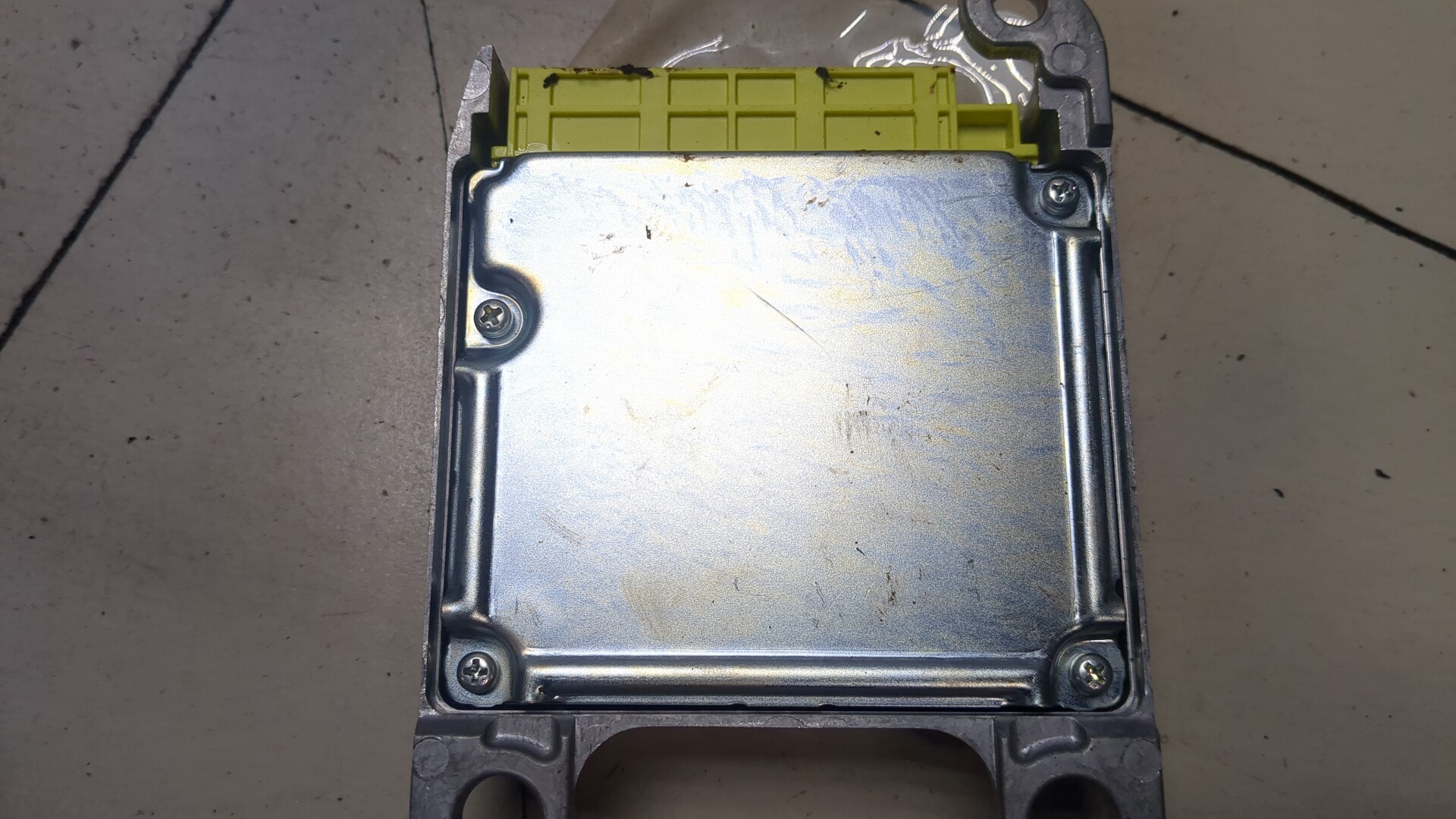 Блок управления подушек безопасности (AIR BAG)