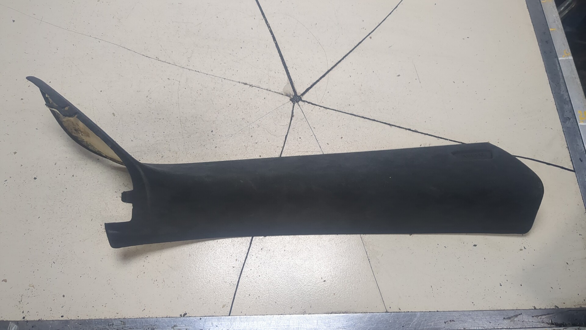 Обшивка стойки