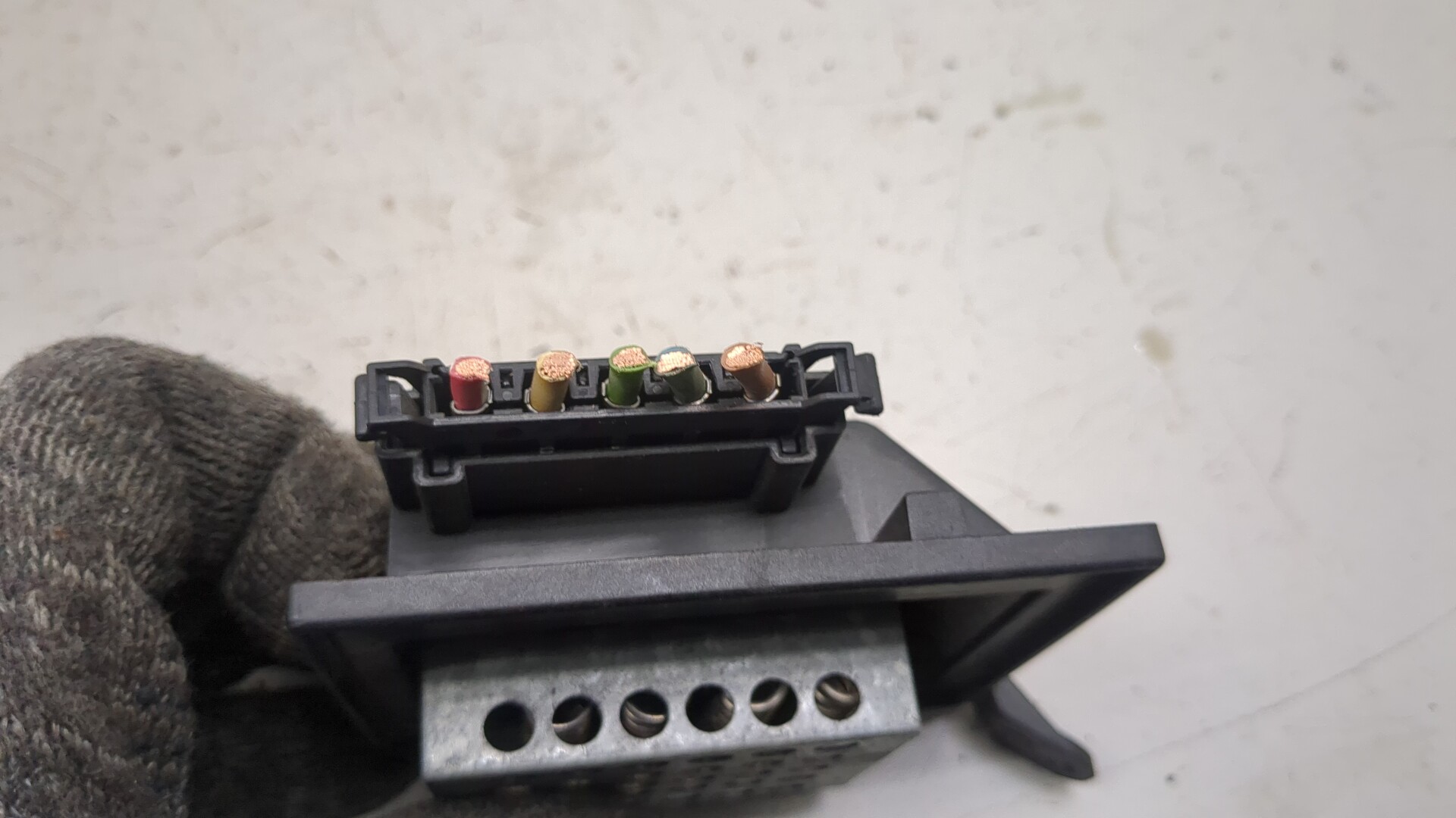 Резистор отопителя