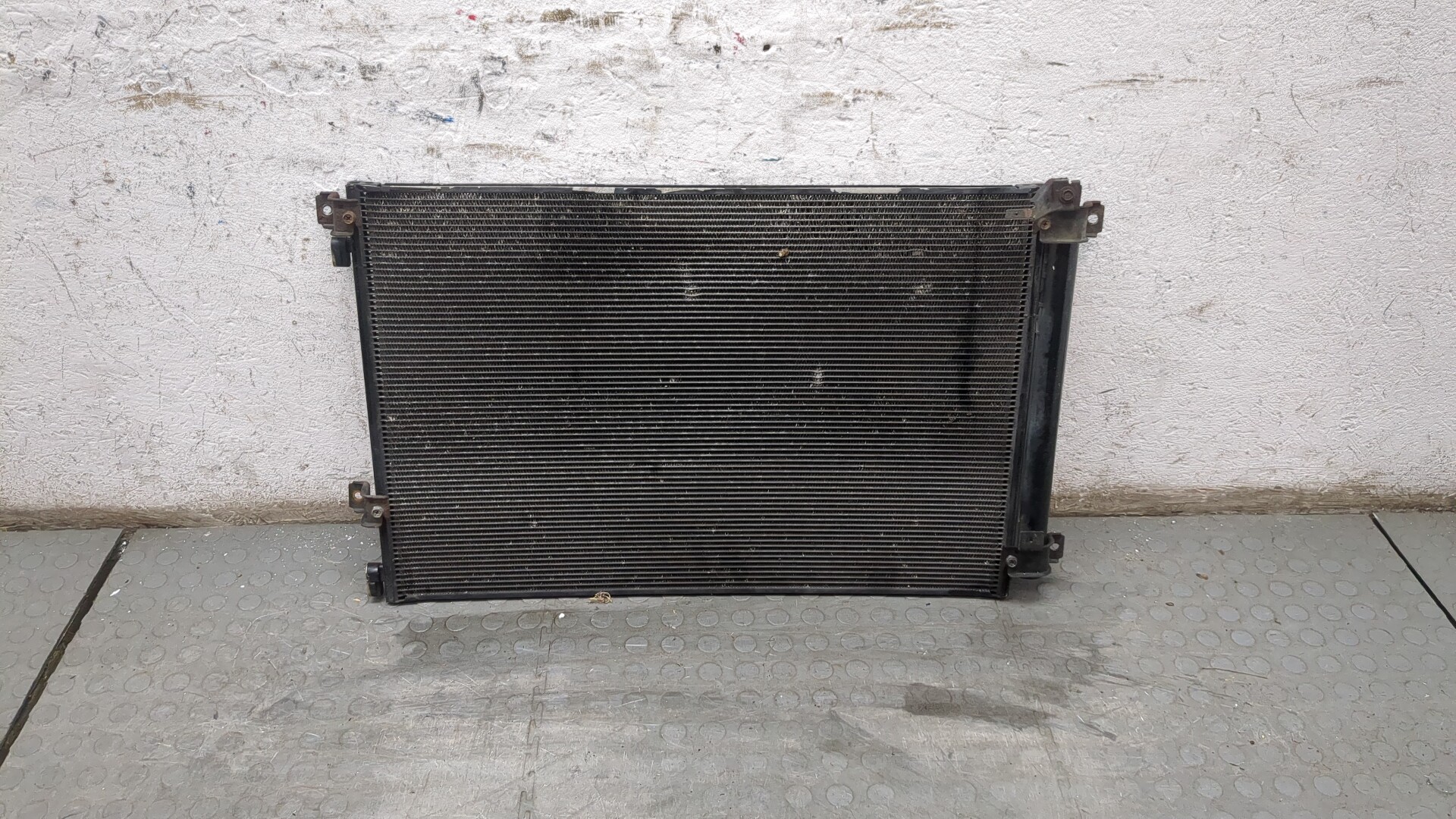 Радиатор кондиционера / конденсер