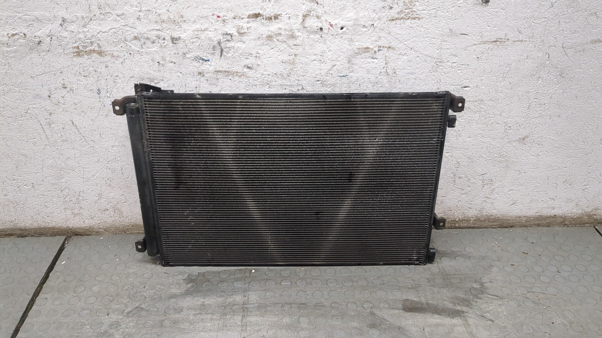 Радиатор кондиционера / конденсер