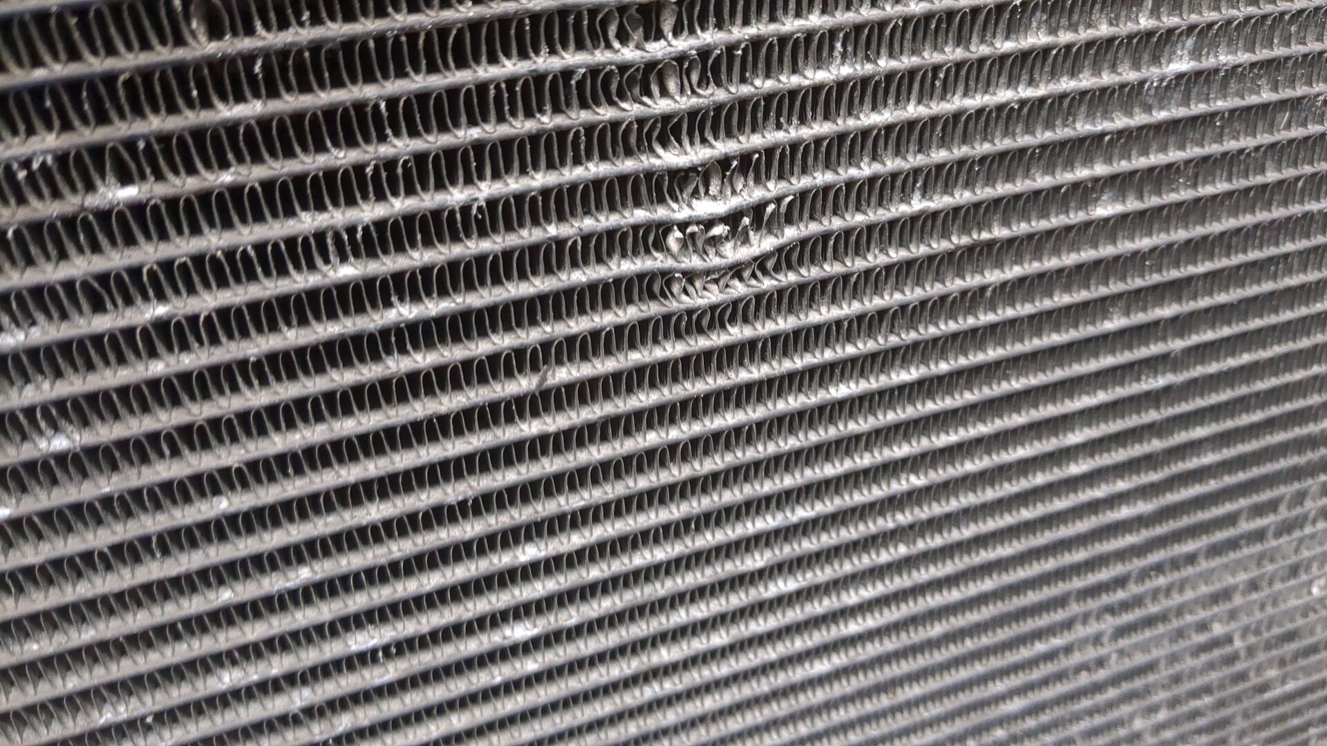 Радиатор кондиционера / конденсер