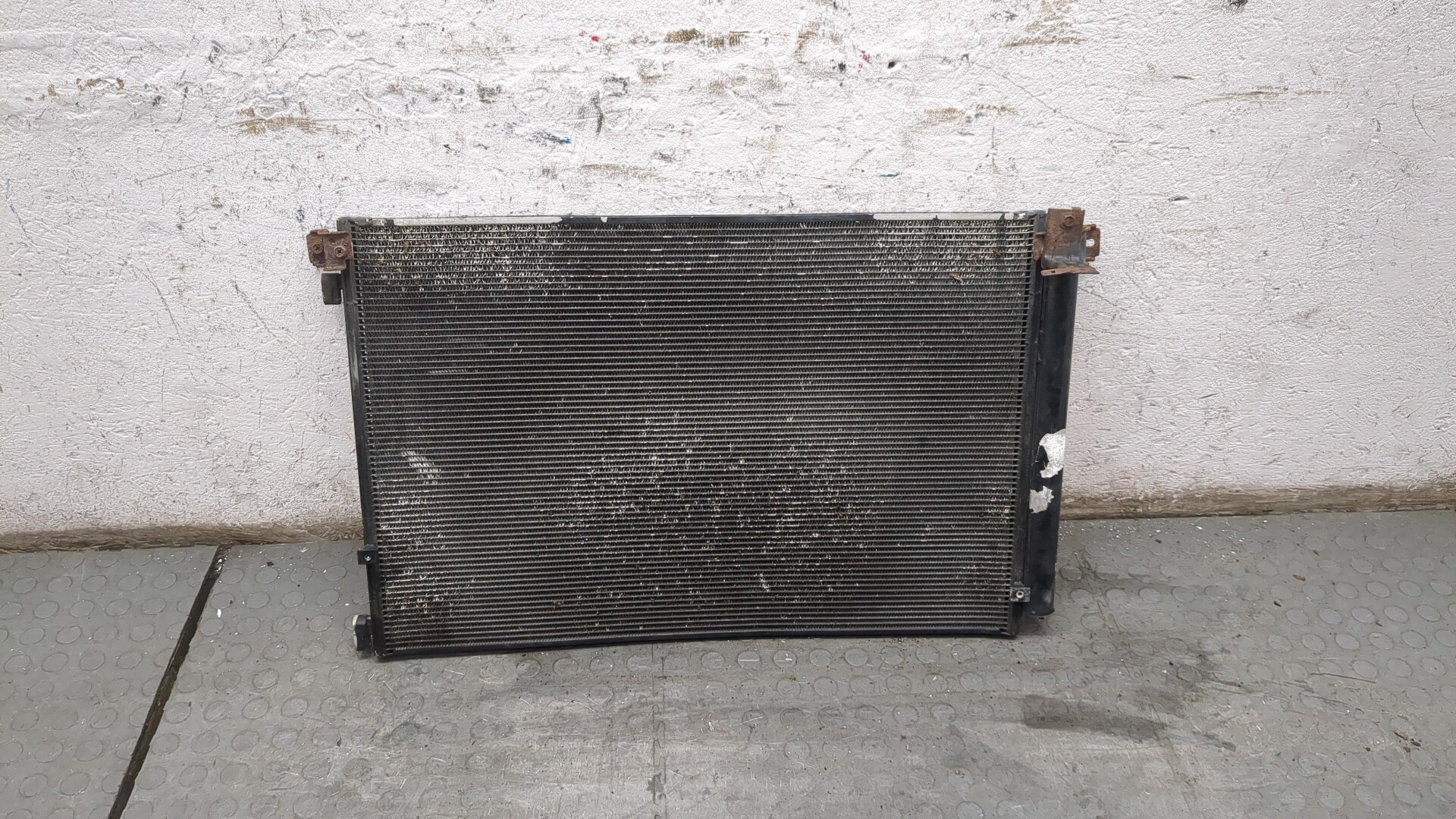 Радиатор кондиционера / конденсер