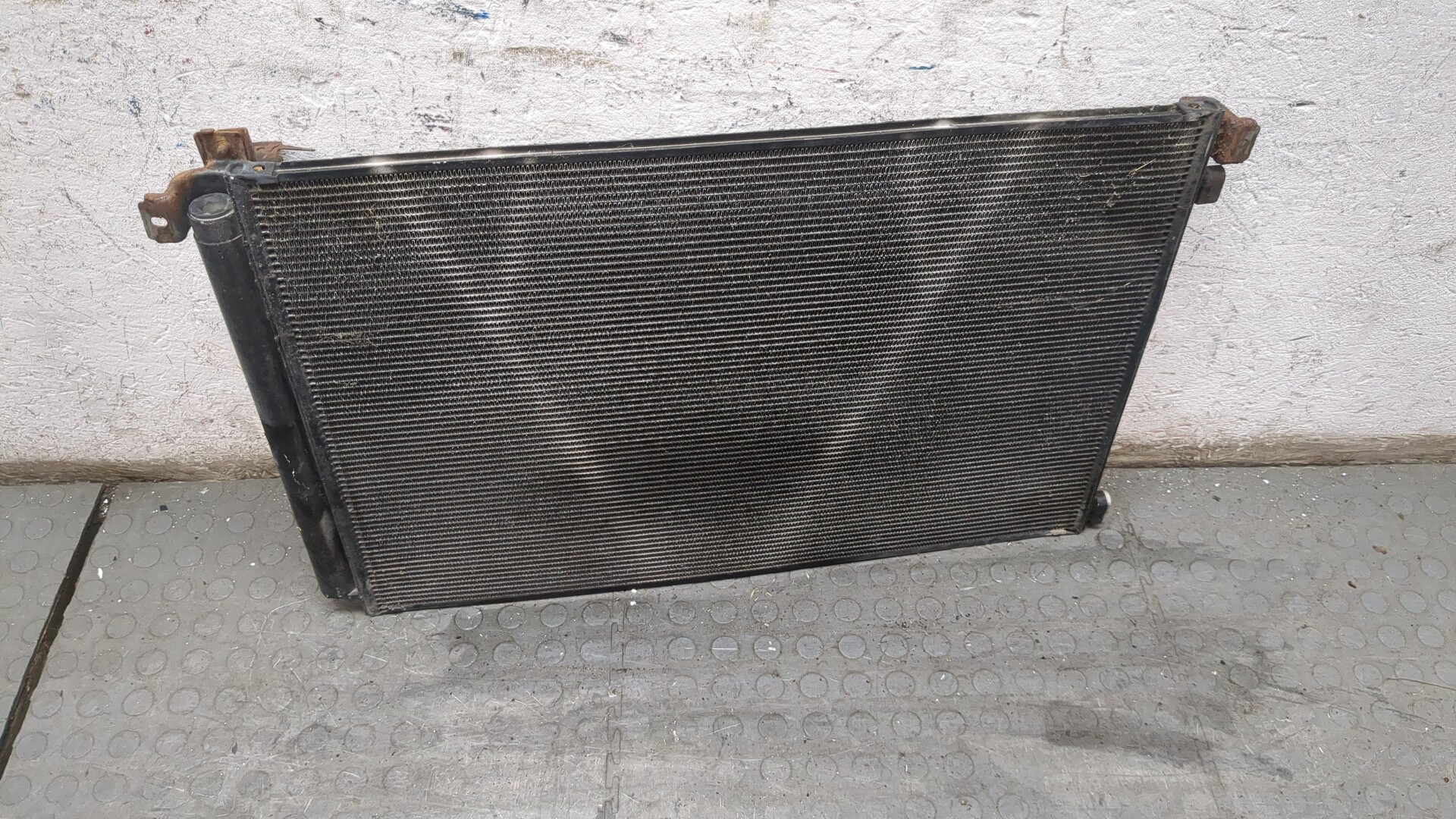 Радиатор кондиционера / конденсер