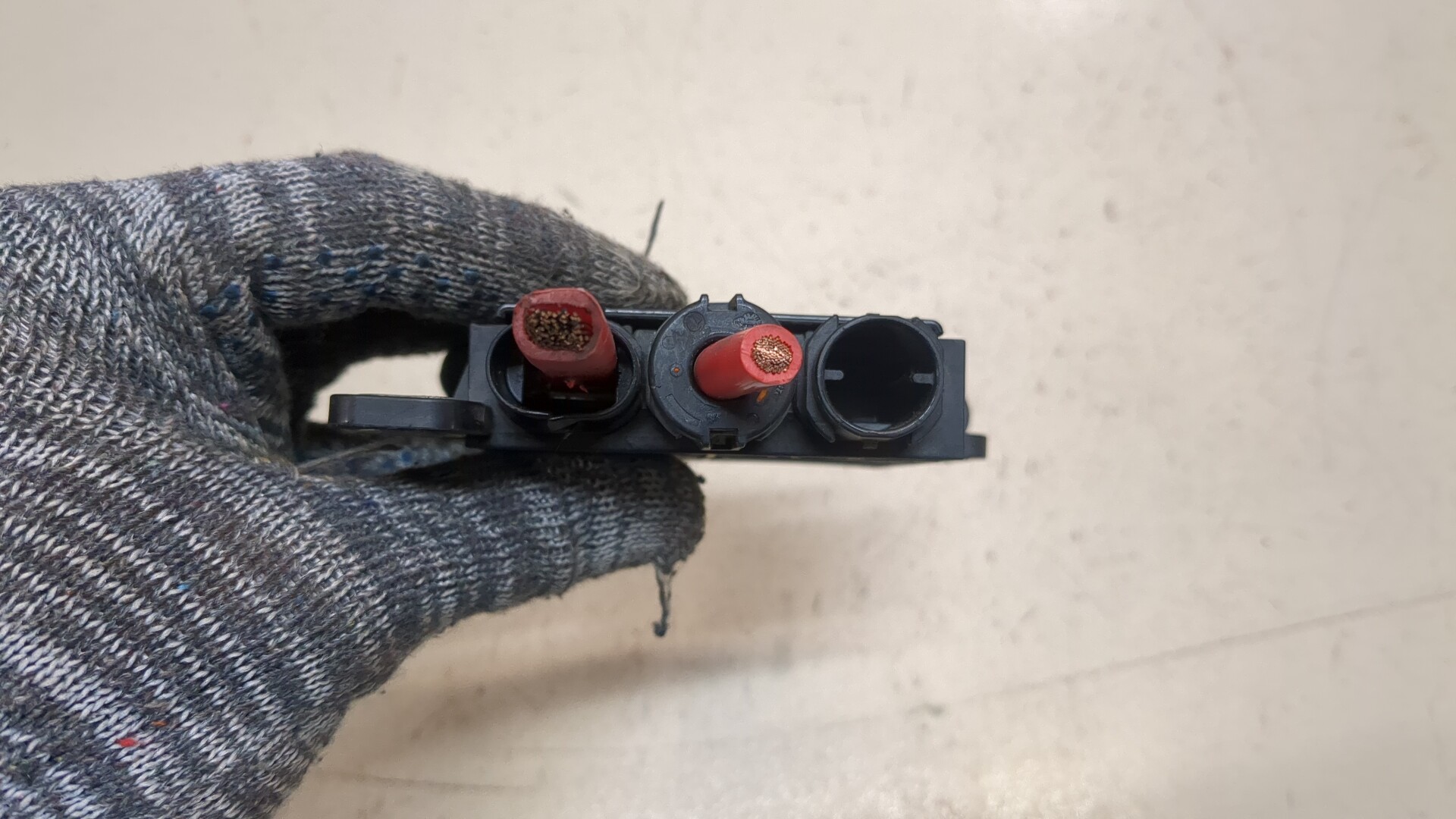 Блок предохранителей