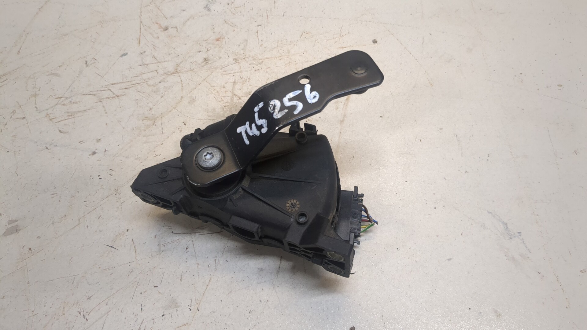 Датчик положения педали акселератора