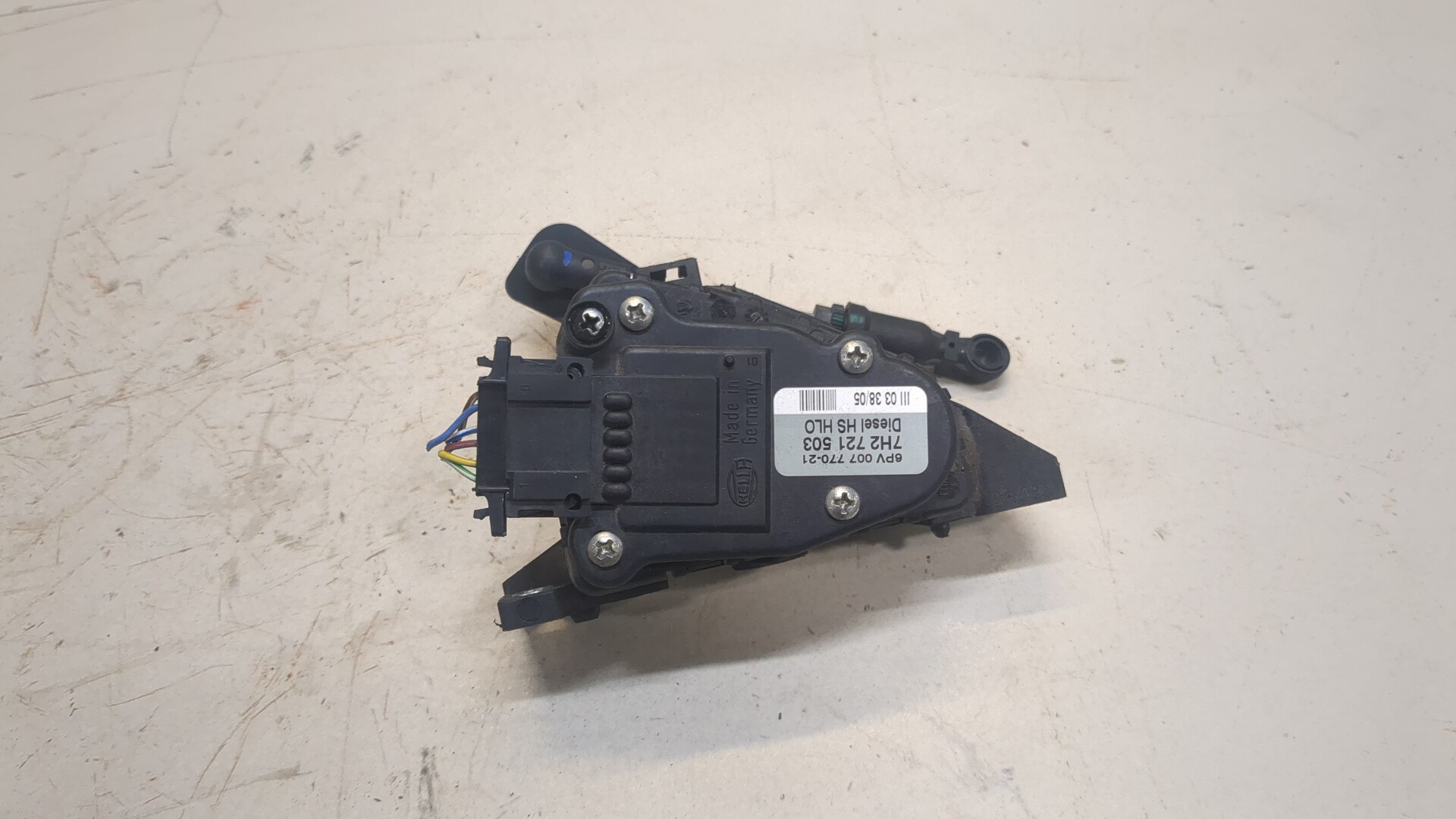 Датчик положения педали акселератора