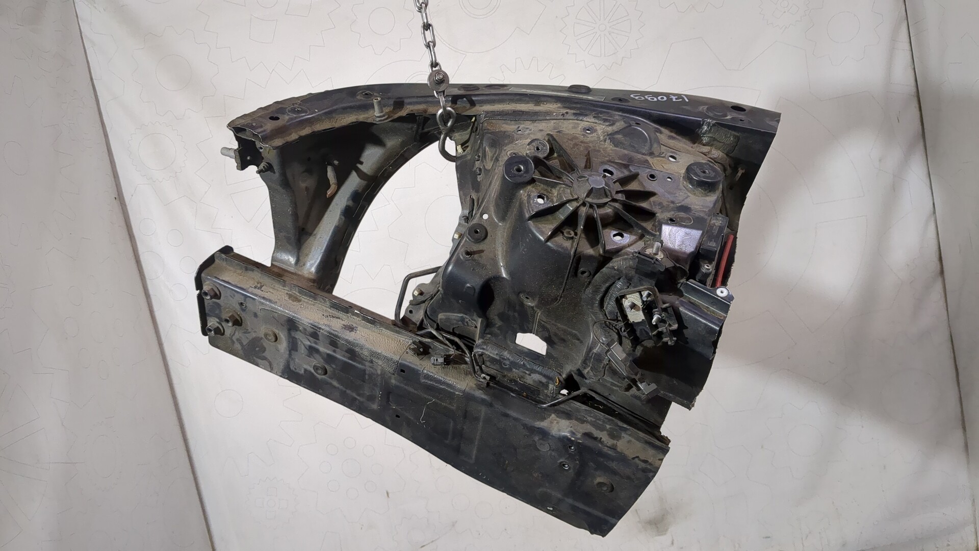 Лонжерон передний правый