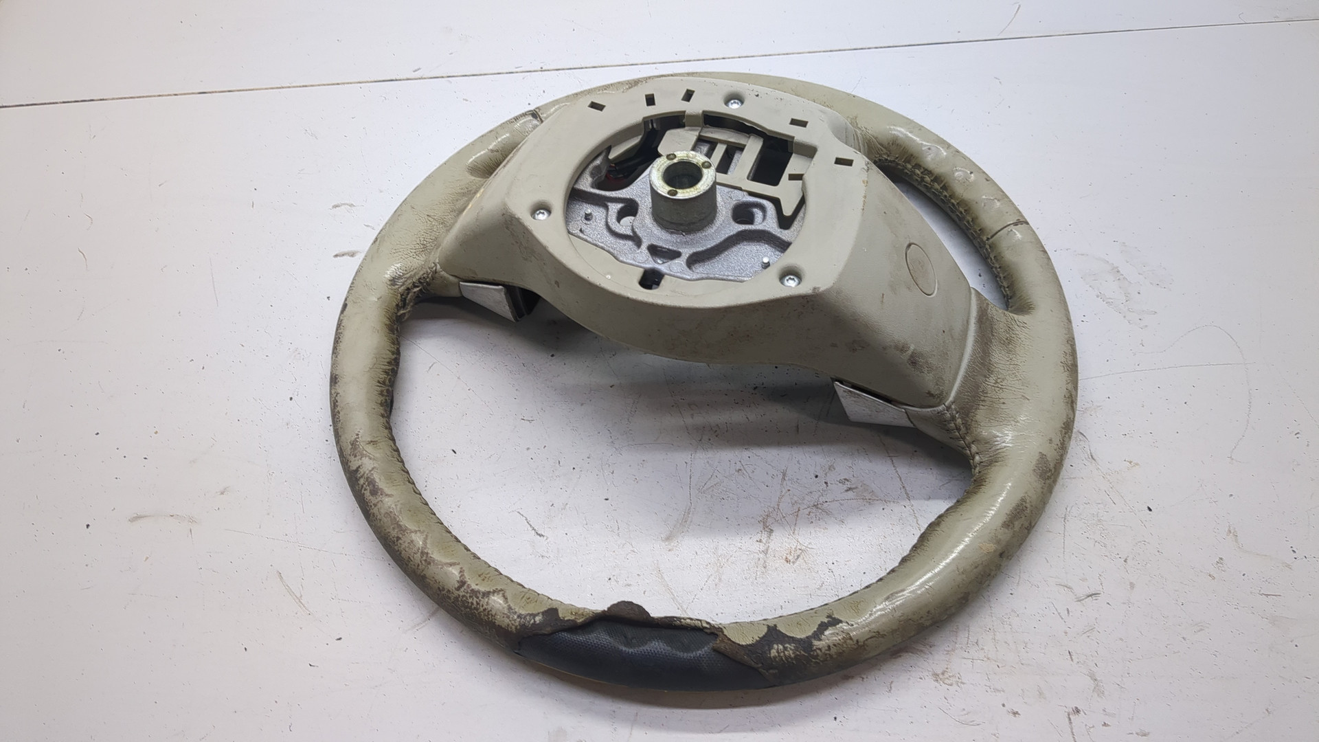 Рулевое колесо (руль)