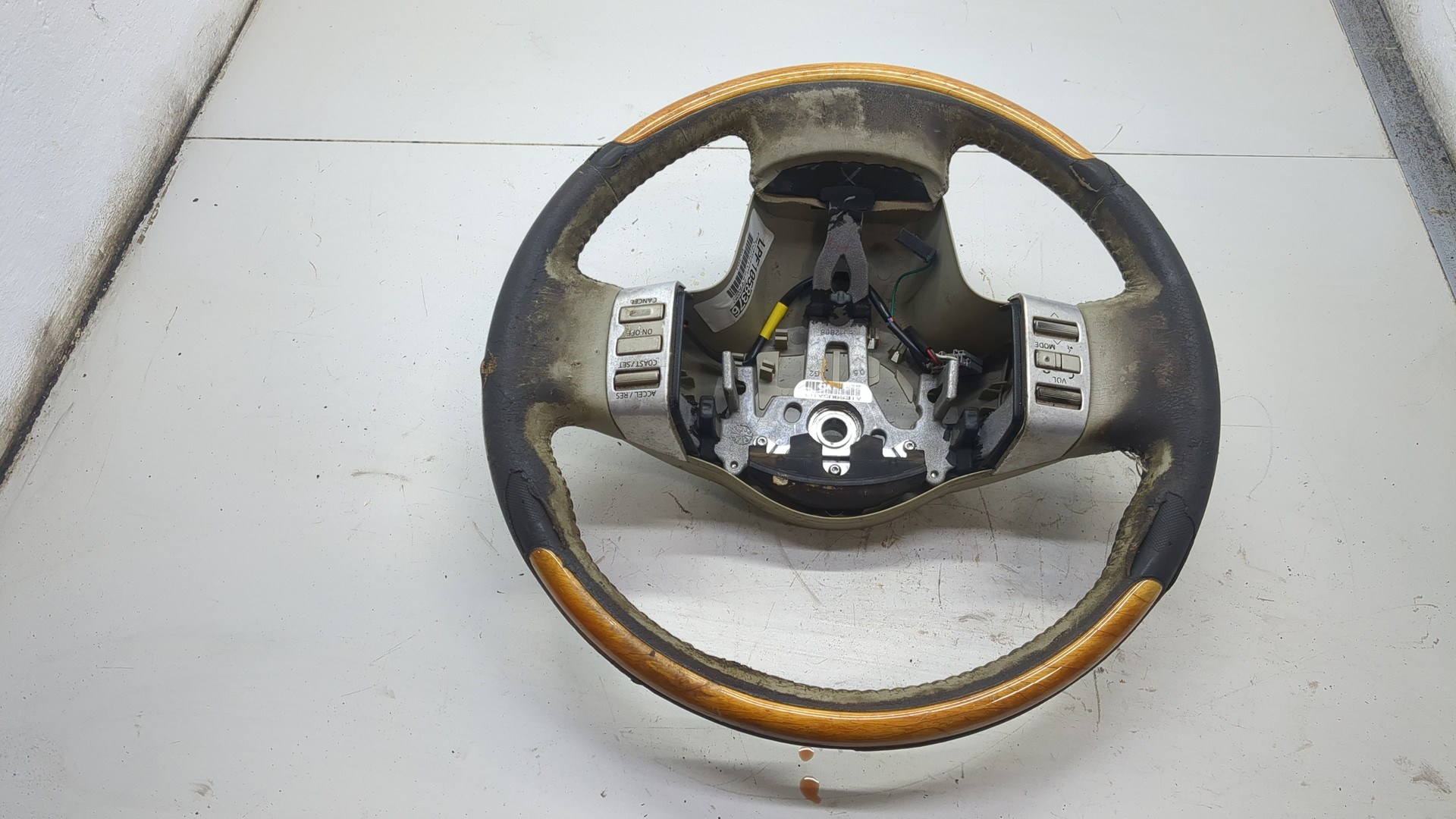 Рулевое колесо (руль)