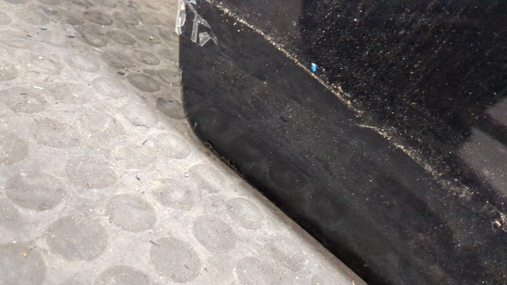 Дверь задняя правая