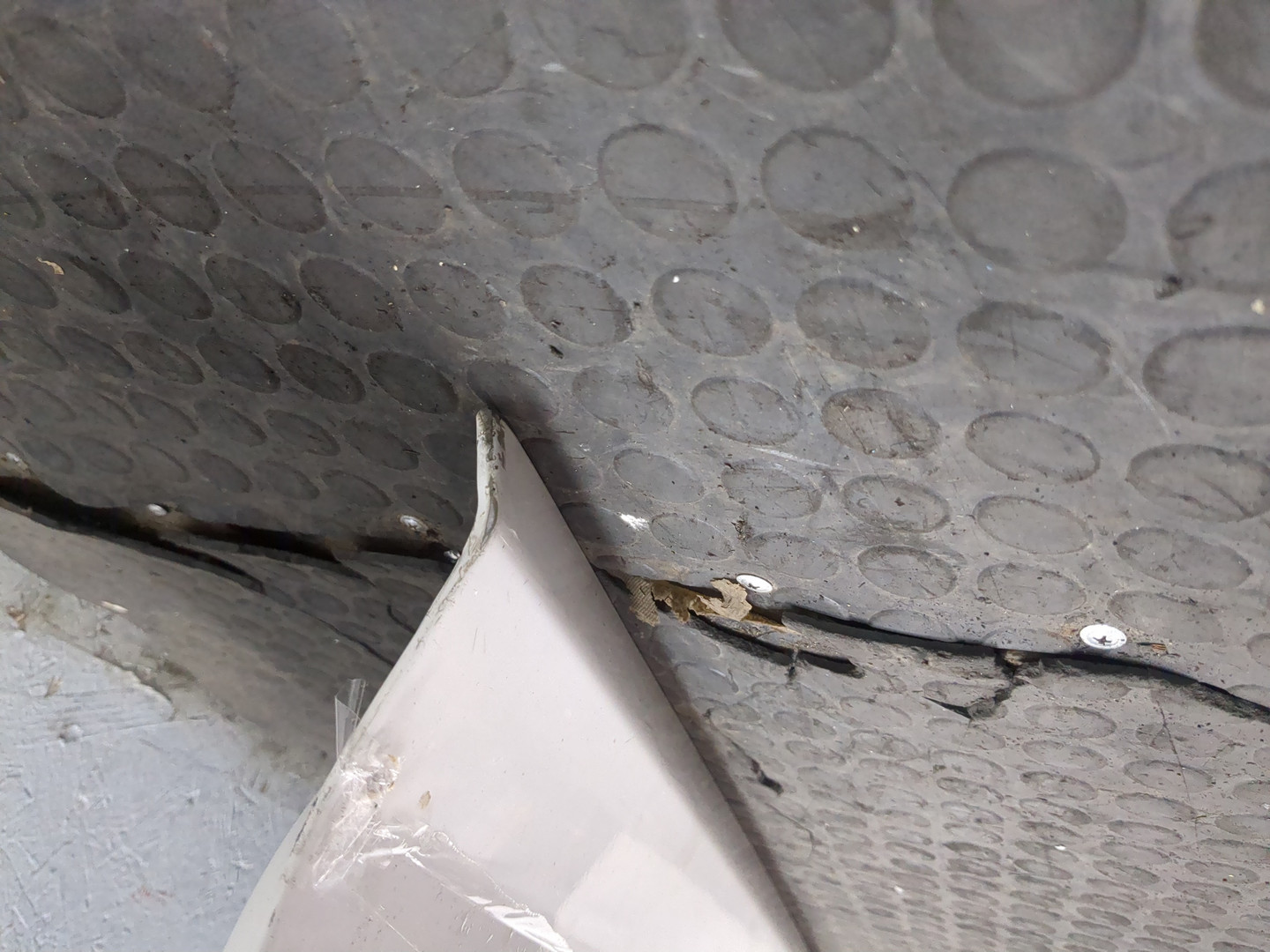 Дверь передняя левая