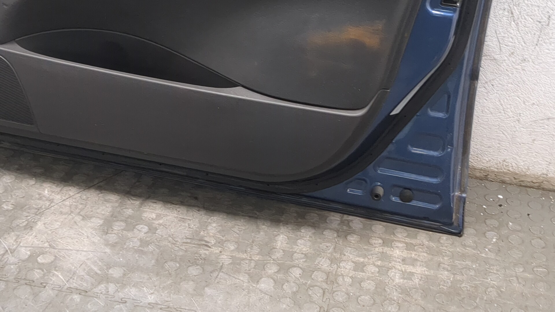 Дверь передняя правая