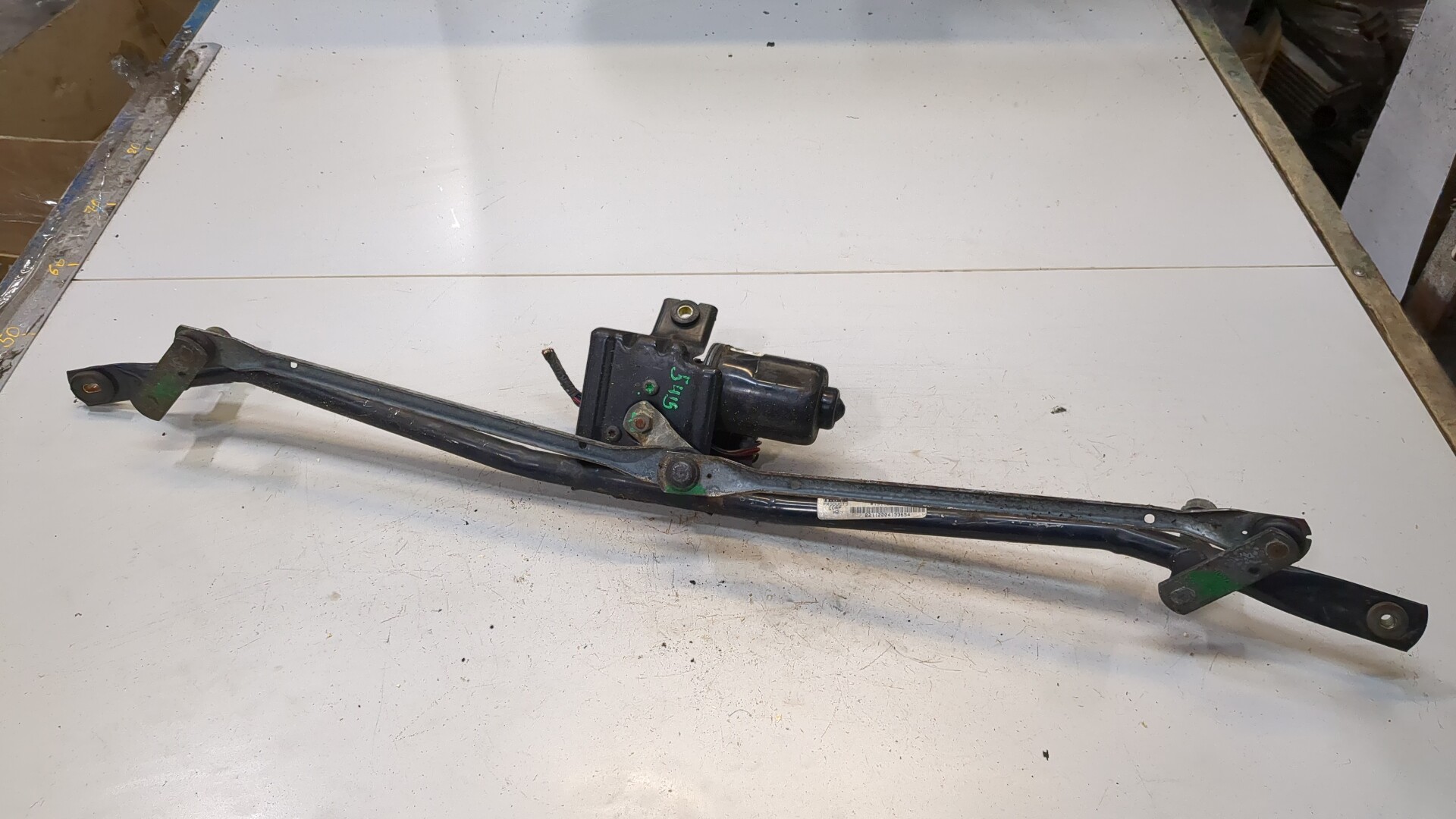 Трапеция стеклоочистителей