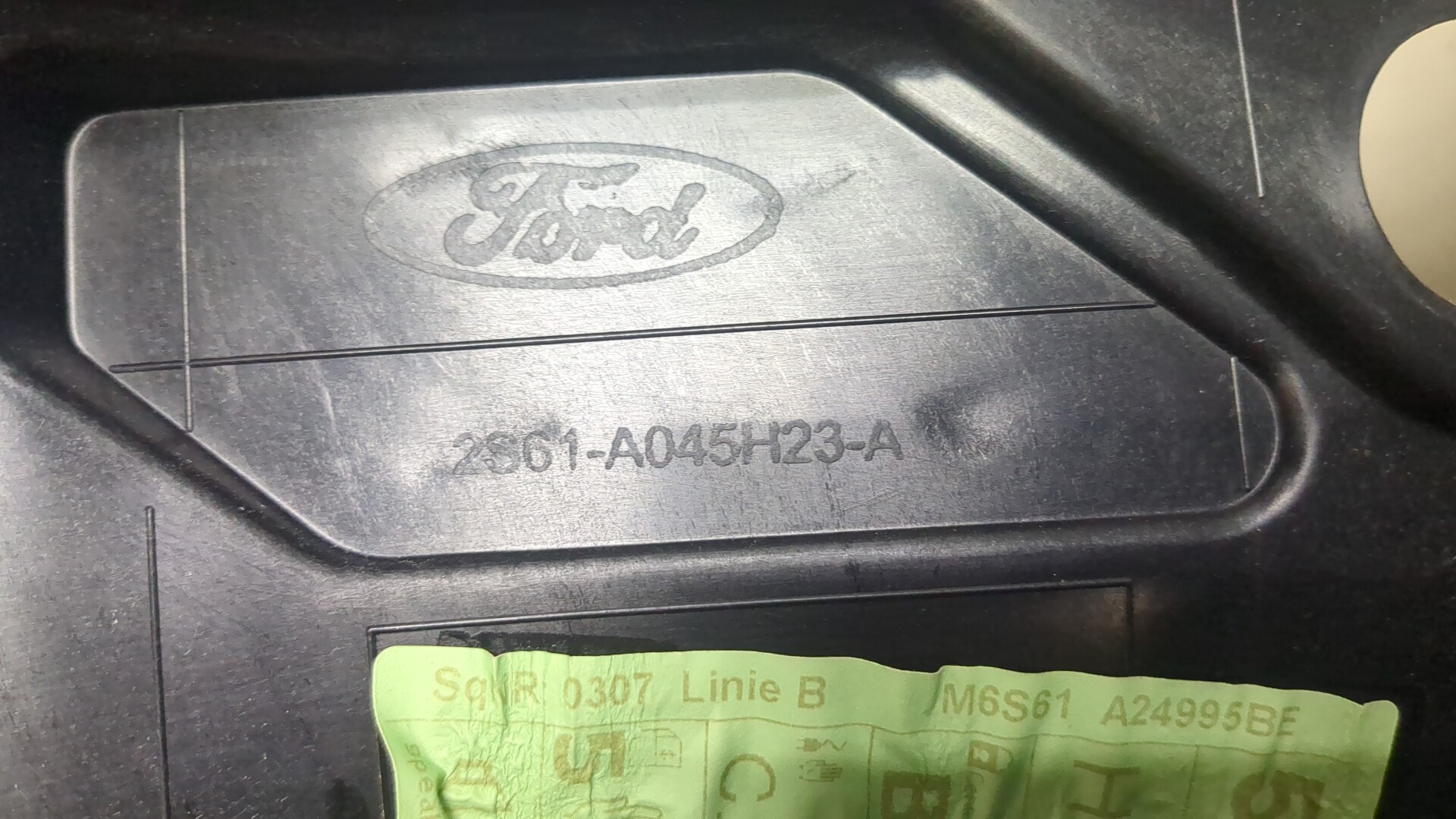 Стеклоподъемник механ. задний левый