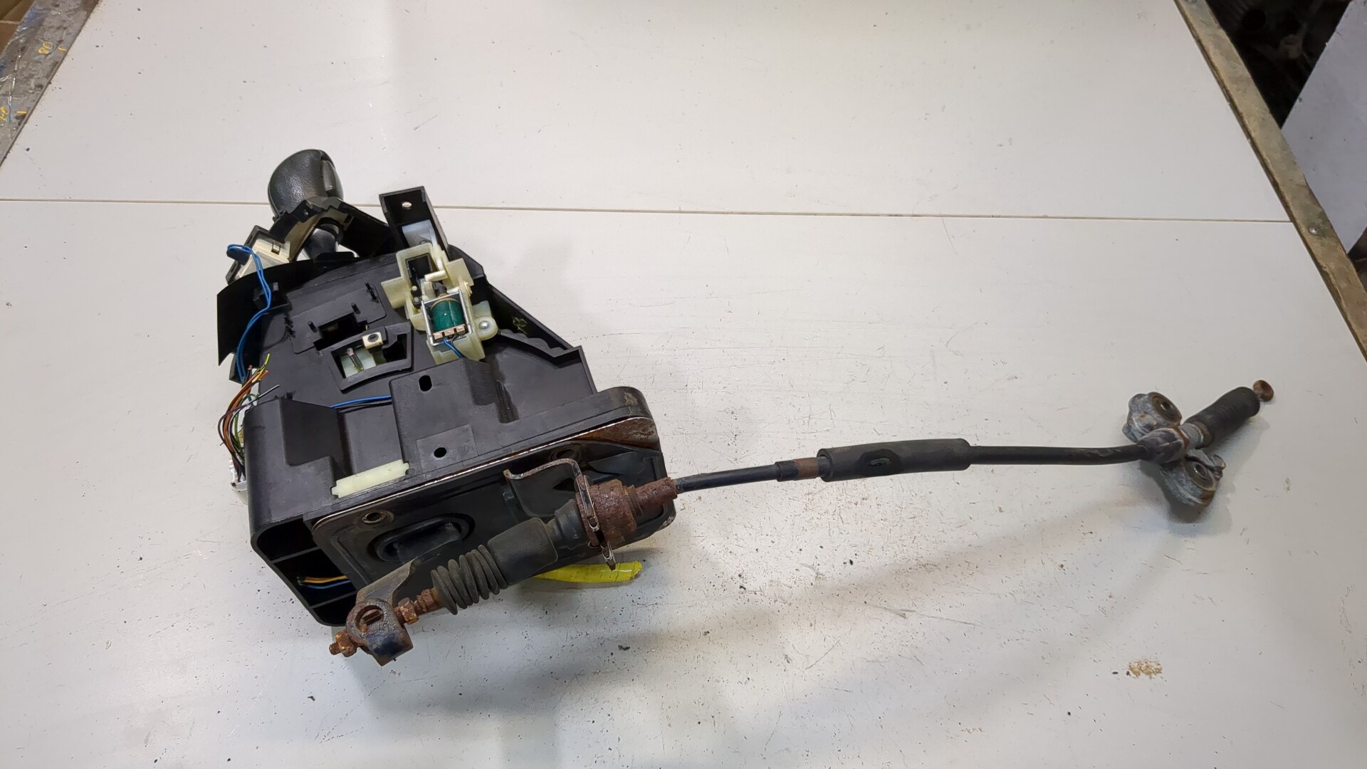 Кулиса МКПП / АКПП