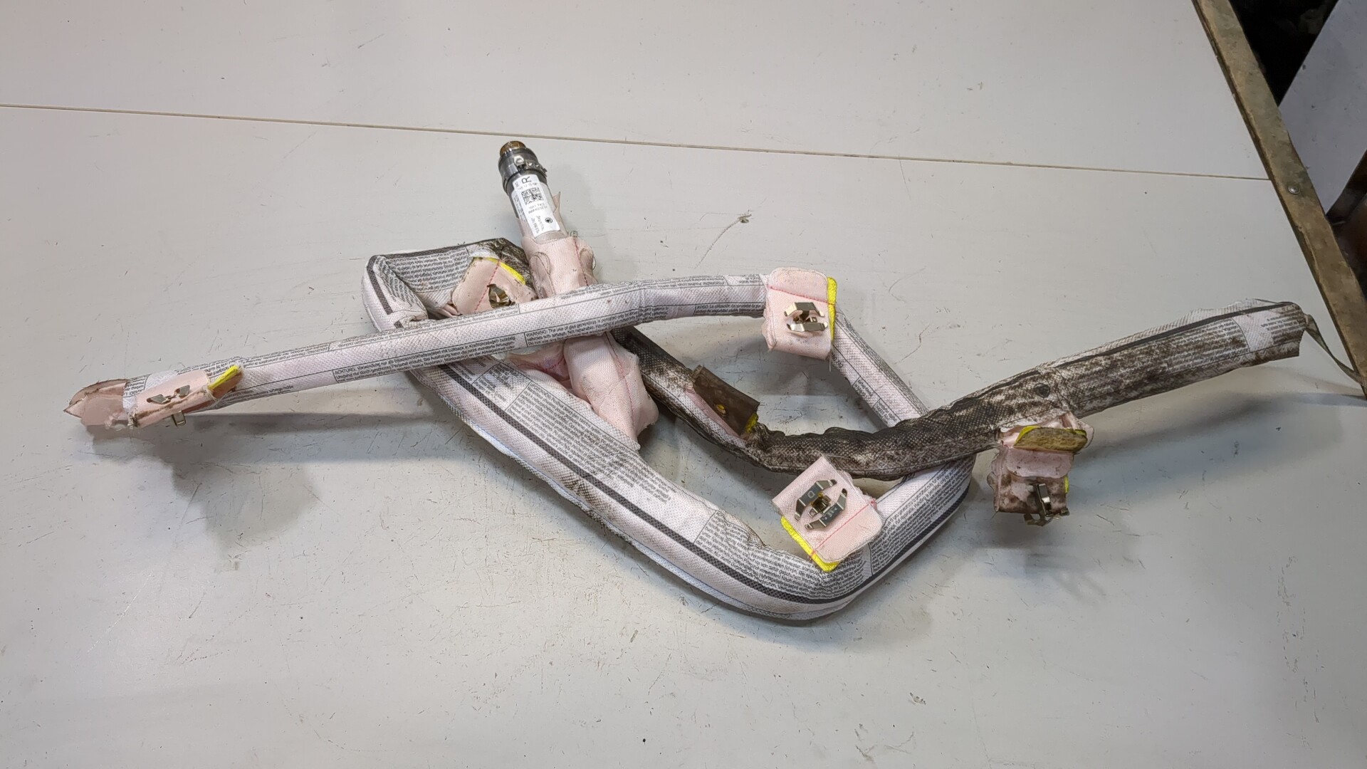 Подушка безопасности боковая (шторка)