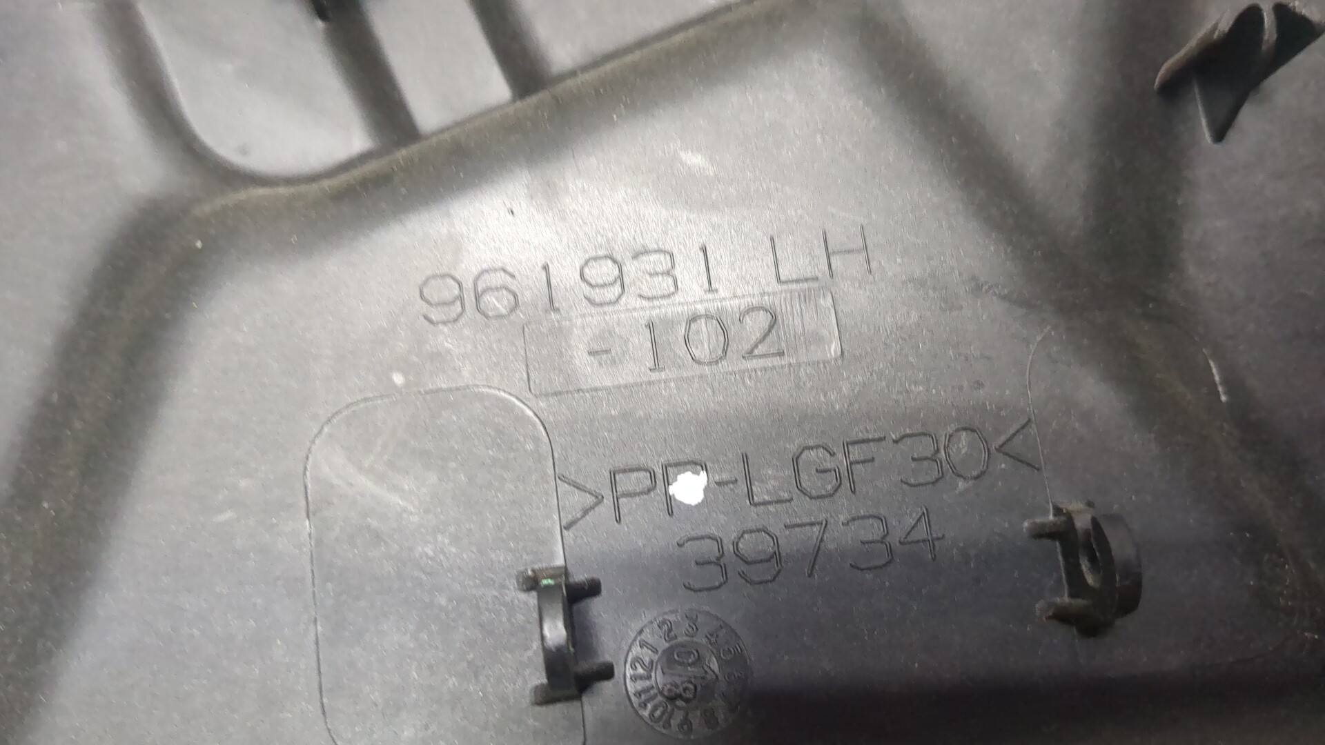 Стеклоподъемник электр. передний левый