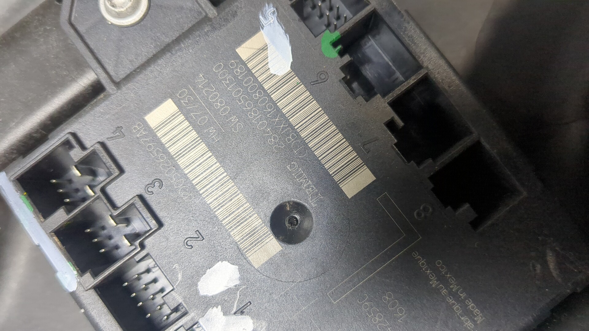 Стеклоподъемник электр. передний левый