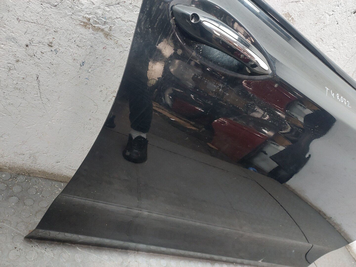 Дверь передняя правая