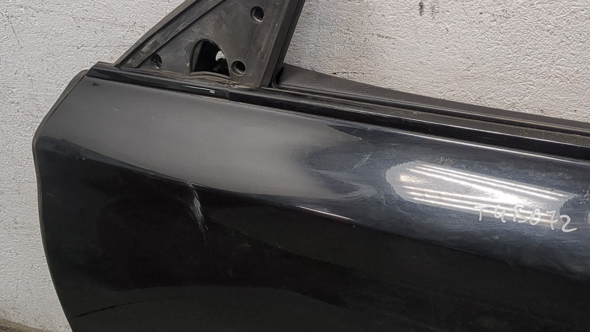 Дверь передняя левая