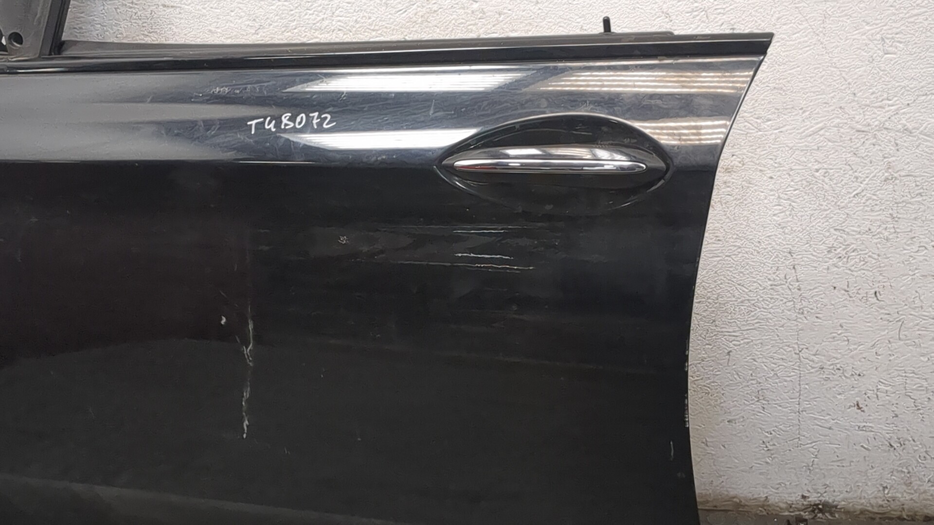 Дверь передняя левая