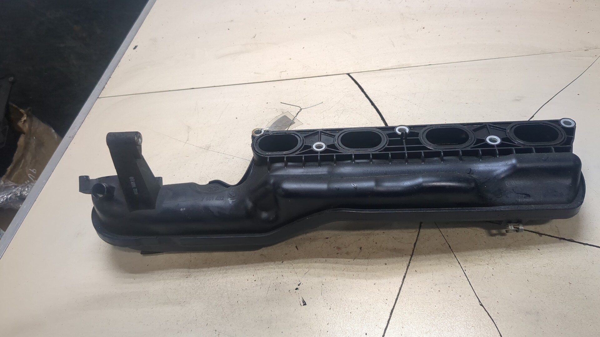 Коллектор впускной